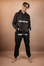 Load image into Gallery viewer, Debonair Etc Jogging Set(Black)
